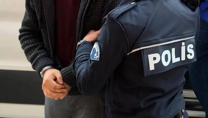 Sınırda Uyuşturucu Operasyonu: Güvenlik Güçlerinden Çarpıcı Tutuklama