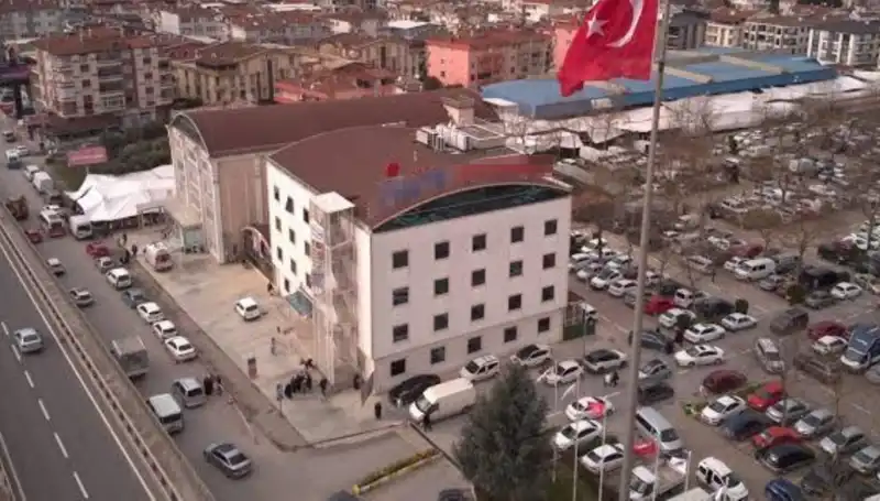 Deprem Mührüyle Özel Hastane! İddialar Şaşırtıyor