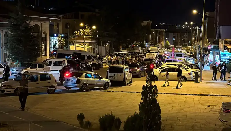 İki Aile Arasında Sözlü Tartışma Kanlı Olaya Dönüştü!