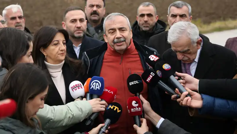 İmralı’dan Öcalan’ın Açıklamaları: PKK'ya Yeni Mesajlar ve Şartlar Yok!