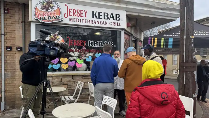 Türk Aile Trumpzede Oldu: Yeşil Kart Beklerken Yaşanan Şok Gözaltı