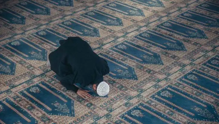 Cuma Namazı Saatleri ve İpuçları: 12 Eylül Fırsatını Kaçırmayın!