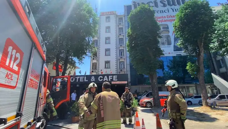 Fatih'te Otel Yemekhanesinde Korkutan Yangın: Olayın Detayları