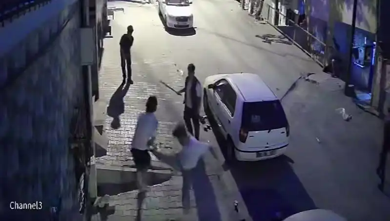 Başakşehir'de Taşlı Sopalı Kavga: Olayın Ardındaki Gerçekler Ne?