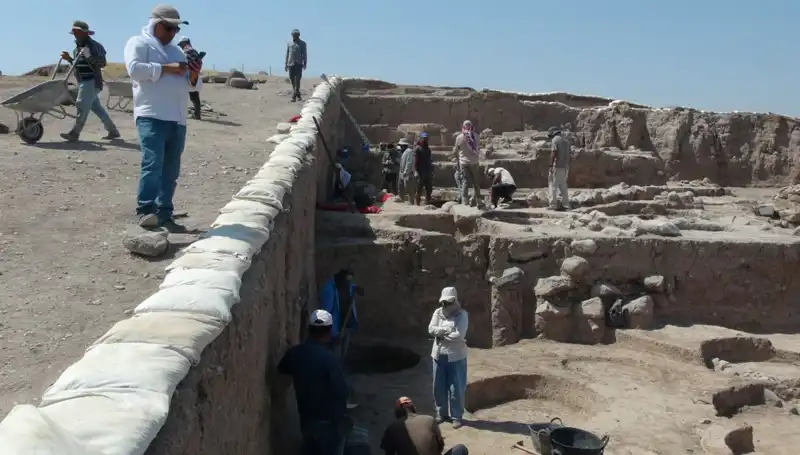 Kilis Oylum Höyük'te Sıcak Havaya Rağmen Kazılar Devam Ediyor!