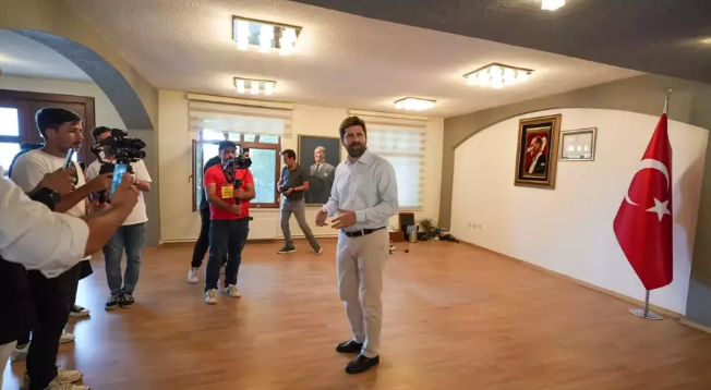 Belediye başkanına büyük şok!