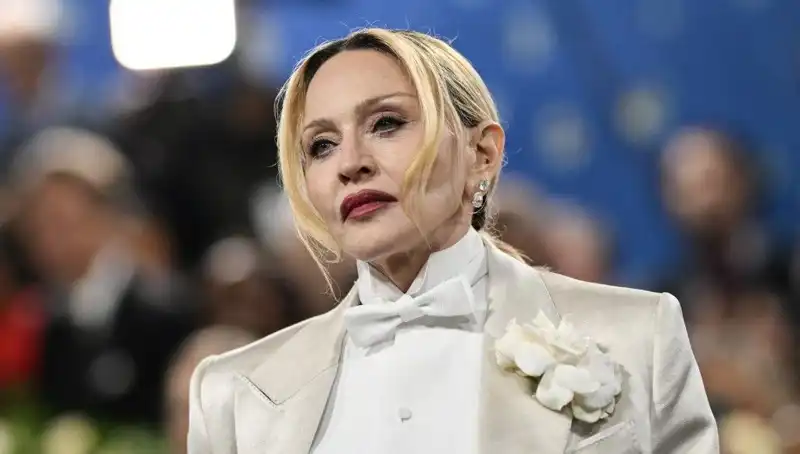 Madonna’nın Sağlık Sırları: Diyeti Kanserle Savaşıyor mu?