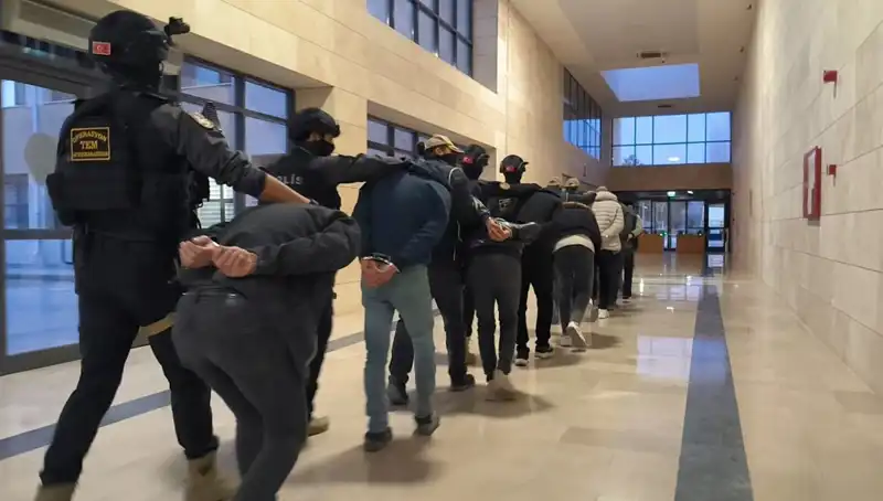 47 İlde DAEŞ Operasyonu: 298 Şüpheli Nasıl Yakalandı?