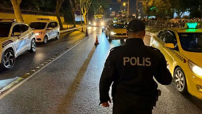 Huzur İstanbul Operasyonu: Gözaltına Alınan Bin 5 Kişi ile Suç Çeteleri Çökertildi