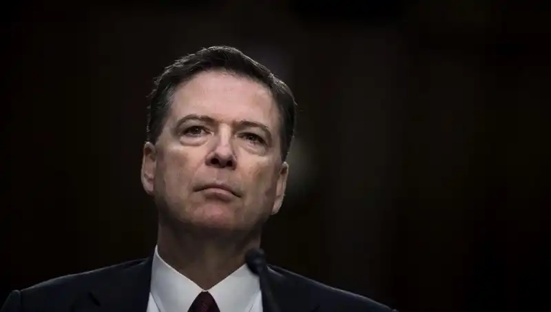 Eski FBI Şefi'nden Trump'a Şok Eden Tehdit: 4 Rakamla Gönderdi!