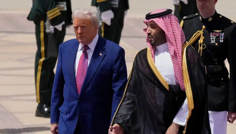 Trump’ın Ortadoğu Turu: Yeni Diplomatik Hamleler ve Beklentiler