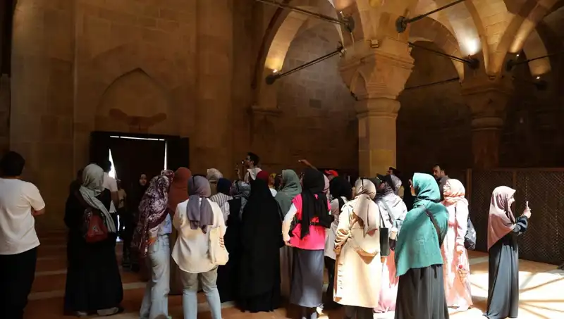 Dünyada Eşi Benzeri Olmayan Diller: Kısır Kalemlerin Sırları