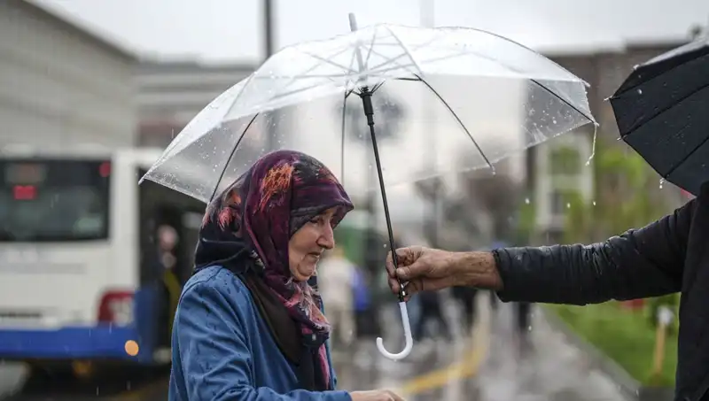 Ülke Genelinde Gök Gürültülü Sağanak Yağışlar Etkisini Gösteriyor
