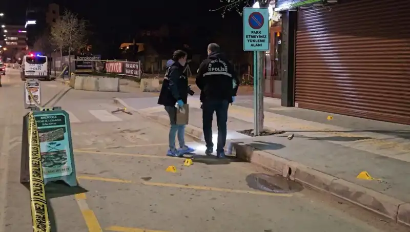 Pideci Dükkanında Çıkan Kavganın Ardında Yatan Gerçekler: Bir Ölü, Üç Yaralı