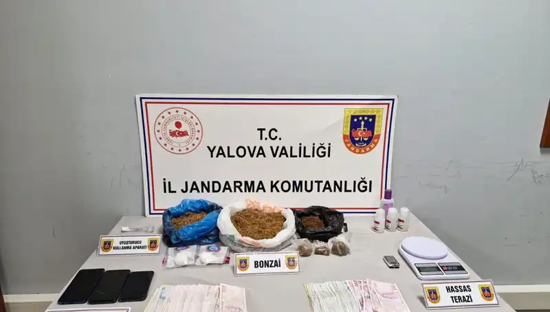 Yalova'da Uyuşturucu Operasyonu: 2 Şahıs Tutuklandı, Olayın Detayları Şok Etti