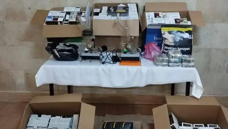 Dev Operasyon: Binlerce Makaron Ele Geçirildi!