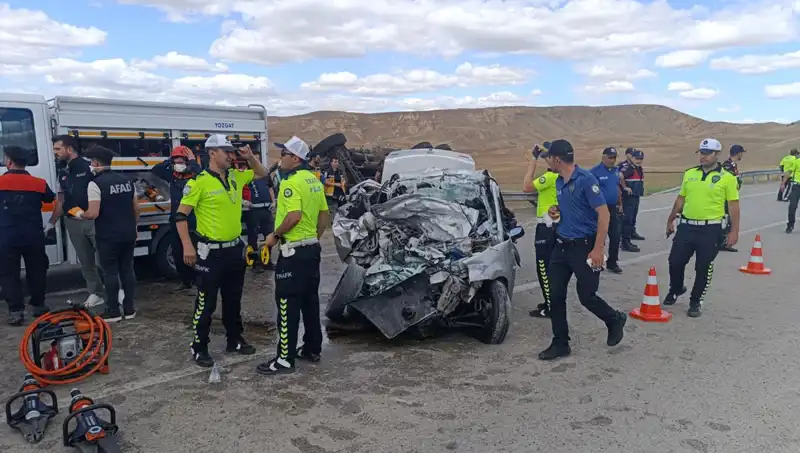 Yozgat’ta Korkunç Kaza: 3 Can Gitti, 2 Kişi Yaralandı