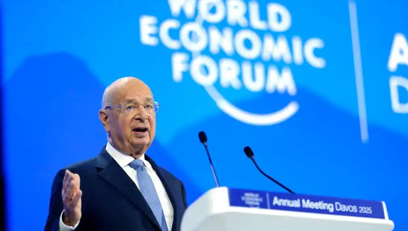 Klaus Schwab, Davos Zirvesi'nin Kurucusu Olarak Görevini Sonlandırdı