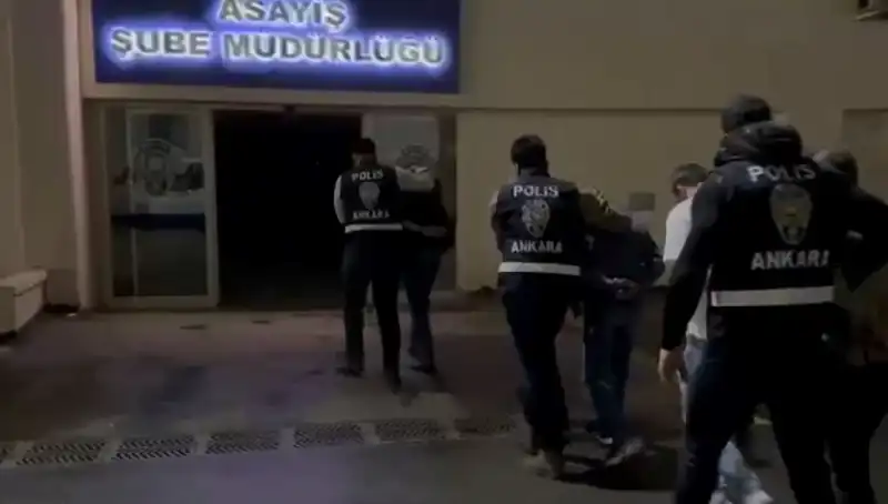 Ankara'da "Rest" Operasyonu: 35 İş Yeri Mühürlendi, Cezalar Kesildi!