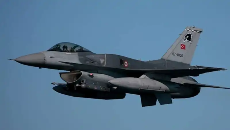 Türk Jetlerinin İsrail'i Koruma Görevi İddialarına DMM'den Yanıt Geldi