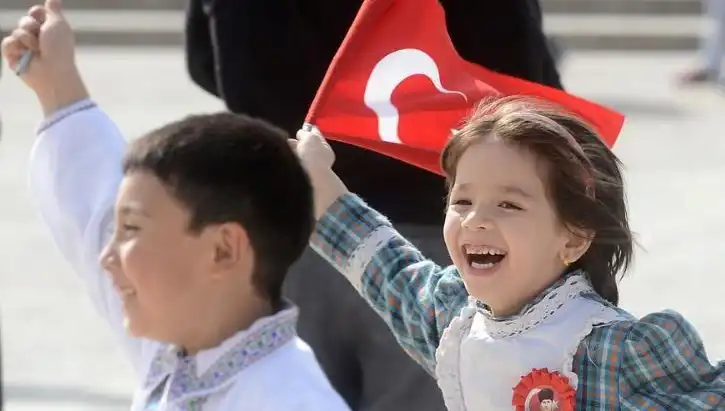 23 Nisan Ulusal Egemenlik ve Çocuk Bayramı Bu Yıl Tatil Mi? Yanıtı Şaşırtıyor!