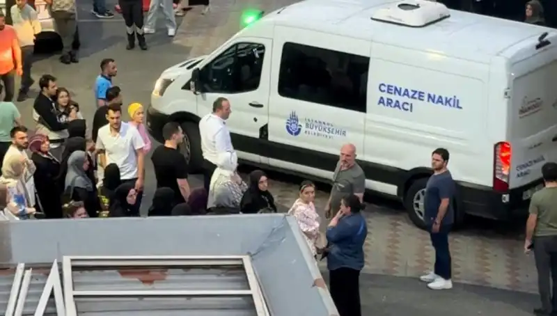 İstanbul'da Bebeğin Şüpheli Ölümü: Aile ve Yetkililerden Gelen Açıklamalar