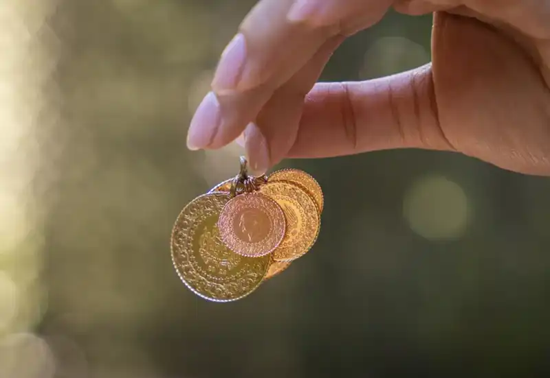 25 Kasım Altın Fiyatları: Güncel Gram ve Çeyrek Altın Değerleri