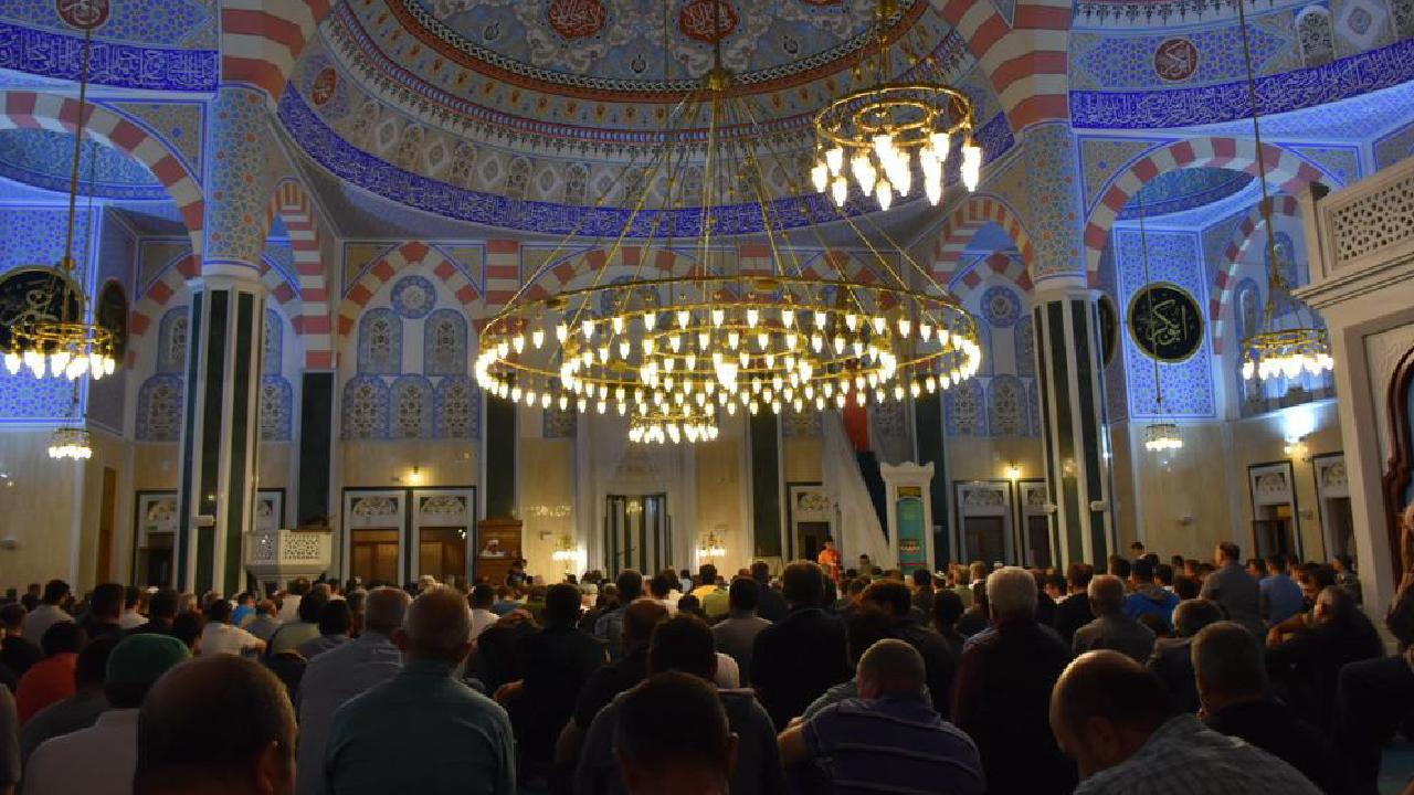 Regaib Kandili coşkusu bugün başladı