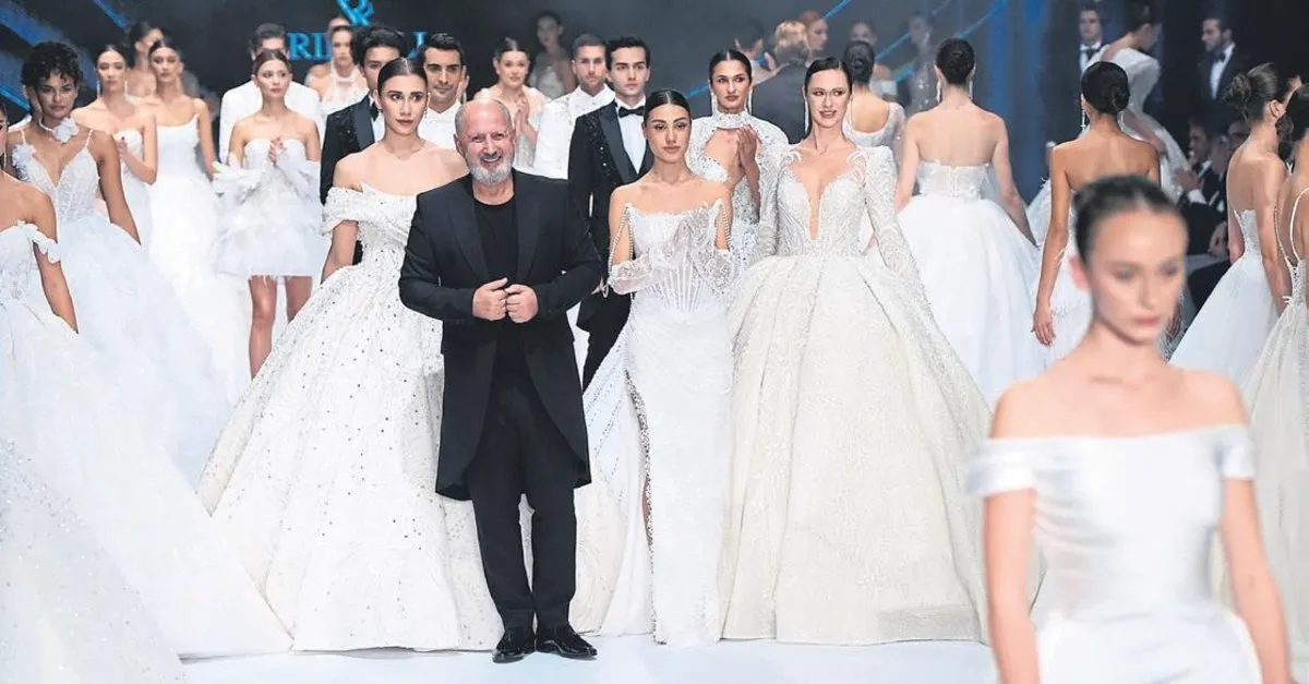 İzmir Moda Rüzgarına Kapıldı: Ünlü Tasarımcılar Şehre Akın Ediyor!