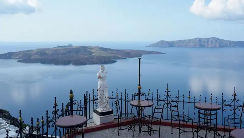 Santorini’de Tehlikeli Bekleyiş: Ada Sular Altında Kalabilir Mi?