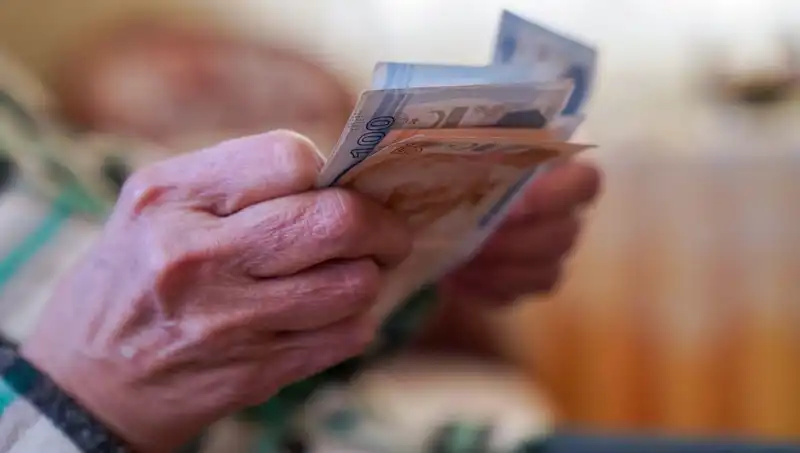 Emekli Bayram İkramiyesi Ne Zaman Yatacak? Bakanlıktan Beklenen Açıklama Geldi!
