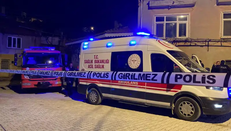 Yaşlı Adamın Esrarengiz Ölümü: Evinde Yangın Çıktı mı?