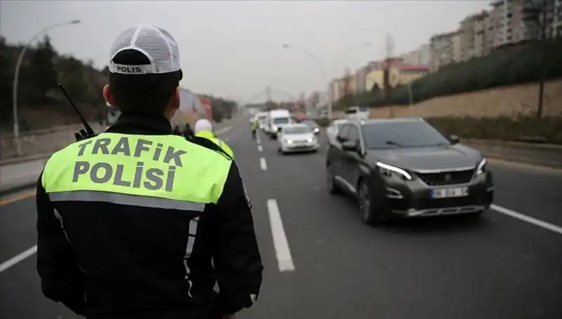 23 Nisan'da Ankara'da Kapalı Yollar: Hangi Rotalar Trafiğe Kapatıldı?