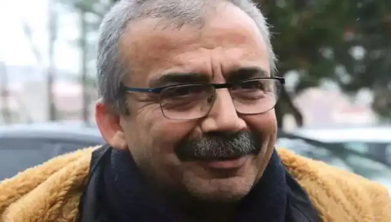 Sırrı Süreyya Önder Kimdir? Hastalığı Hakkında Bilinmeyenler