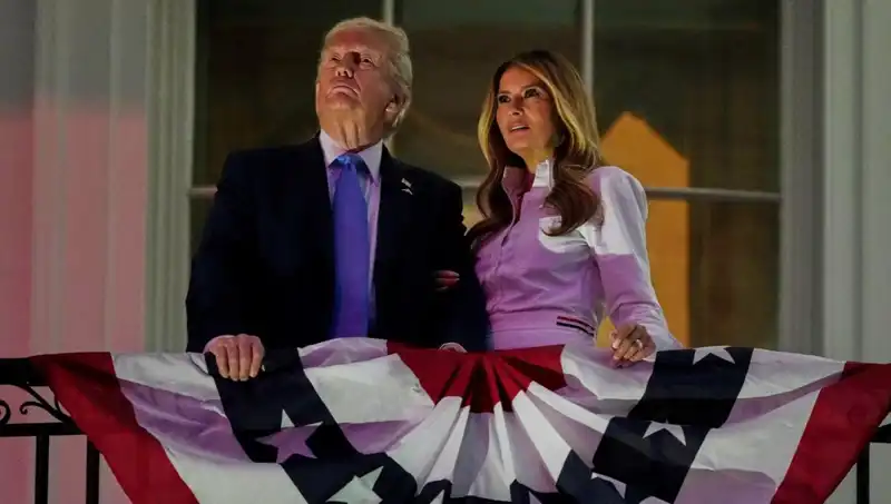 Trump-Putin İlişkilerinde Melania’nın Rolü: Eşinin Stratejik Etkisi Ortaya Çıkıyor