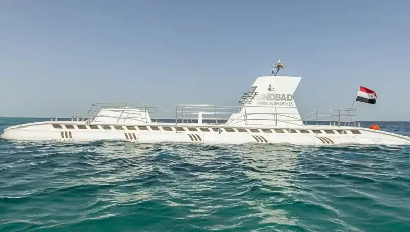 Kızıldeniz’de Facia: 44 Turist Taşıyan Denizaltı Battı, Kurtarma Çalışmaları Devam Ediyor