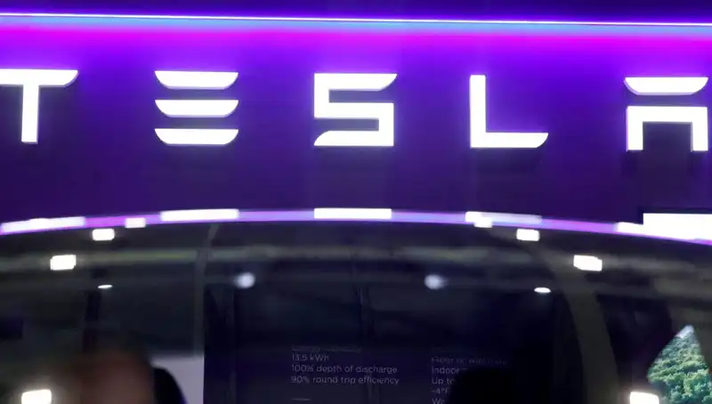 Tesla'nın Sürücüsüz Taksi Deneyimi: Robotaxi Projesi Hakkında Bilinmeyenler
