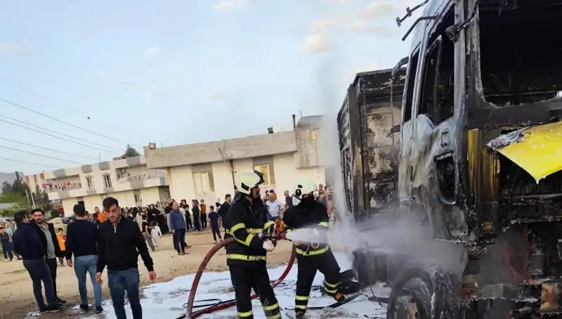 Park Halindeki İki TIR’ın Yangını, Çevreyi Korkuttu: Neden ve Sonuçları