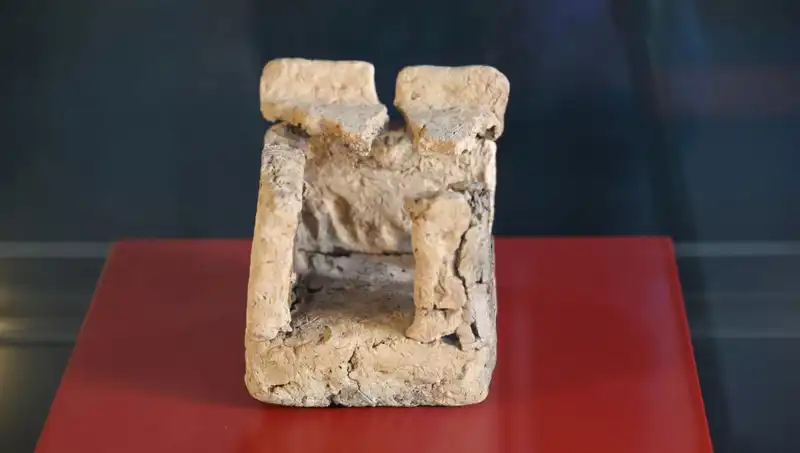Diyarbakır Müzesi'nde Dünyanın İlk Maket Ev Yapısı Sergilendi!