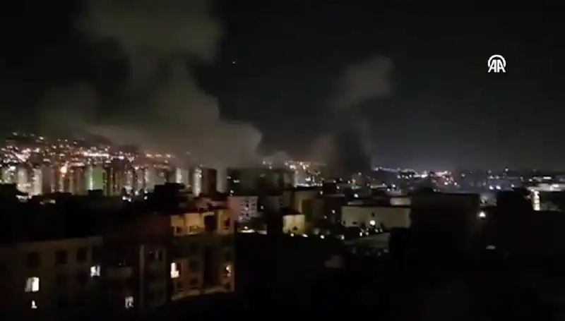 İsrail, Tahran'ı Bombardımanlarla Hedef Aldı: Yeni Bir Kriz Kapıda mı?