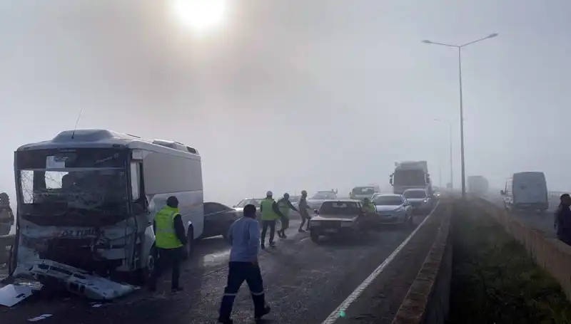 Sisli Hava Koşulları Faciaya Neden Oldu: 7 Yaralı