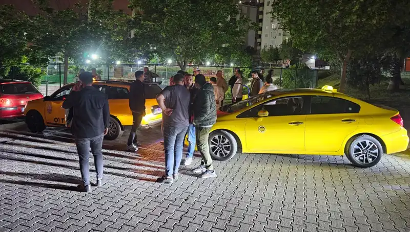 Adana'da Korsan Taksi Şoku: Taksiciye Dayak Olayı Gündeme Geldi!