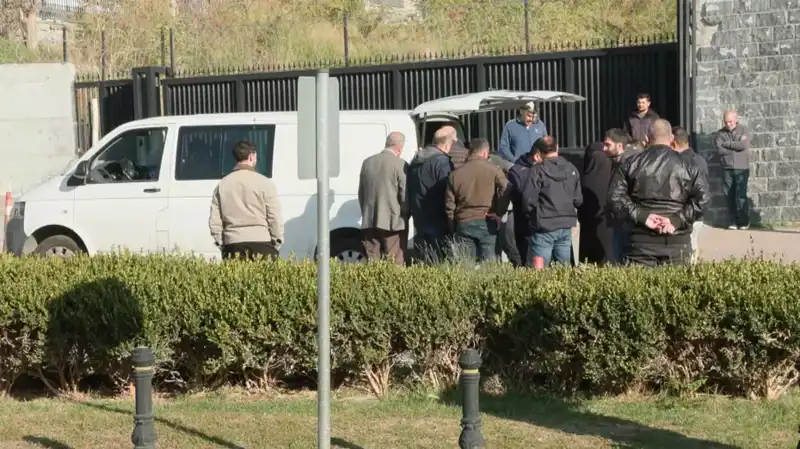 İstanbul’da Scooter’lı Çocuğun Trajik Ölümü: Zihinleri Saran Kaza Detayları