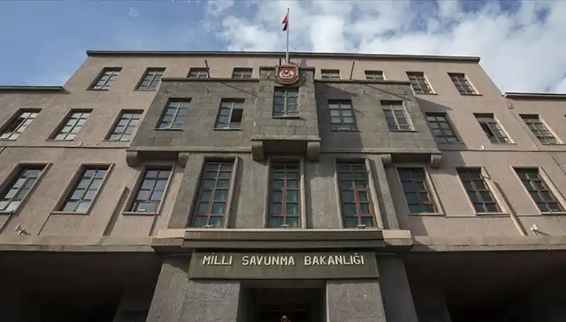 TSK'dan Yunan Askerlerine Sert Tepki: "Bu Davranışlar Kabul Edilemez"