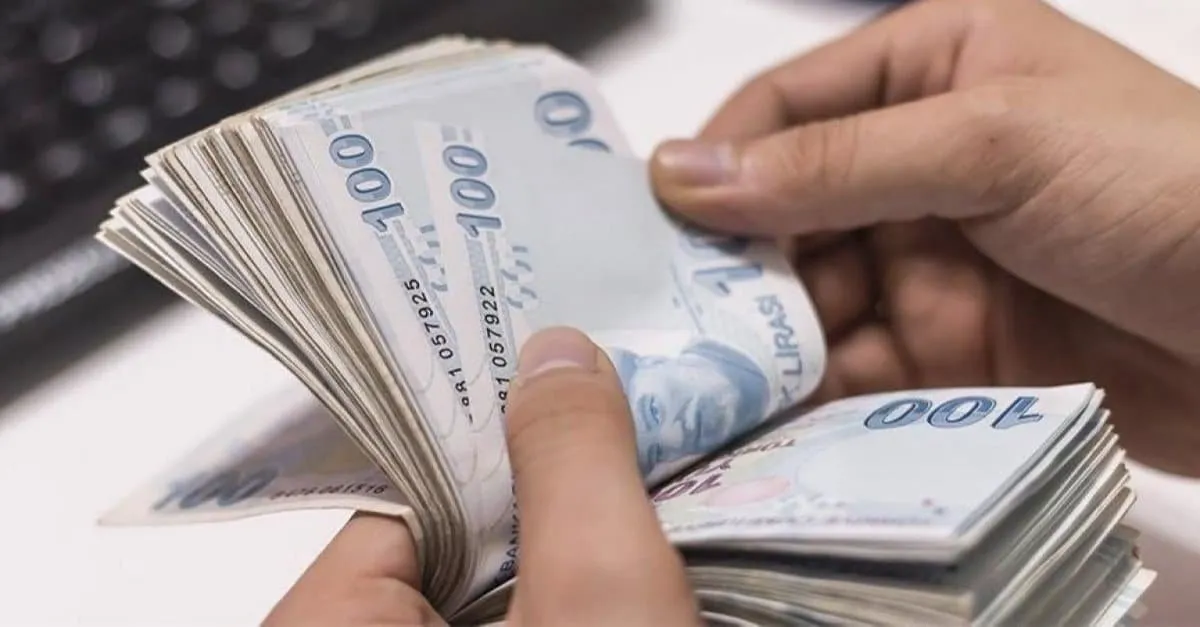 Öğrenciler Dikkat! KYK Burs Ödemeleri Hesaplarda