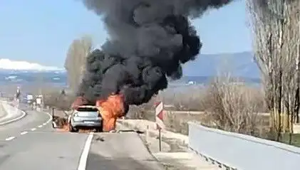 Kütahya'da Seyir Halindeki Otomobil Alev Alev Büyüledi!