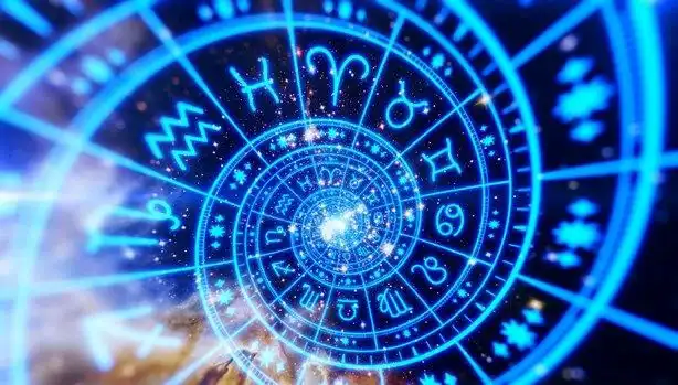 22 Mayıs 2025 Günlük Burç Yorumları: Hayatınızda Değişim Zamanı Geldi Mi?