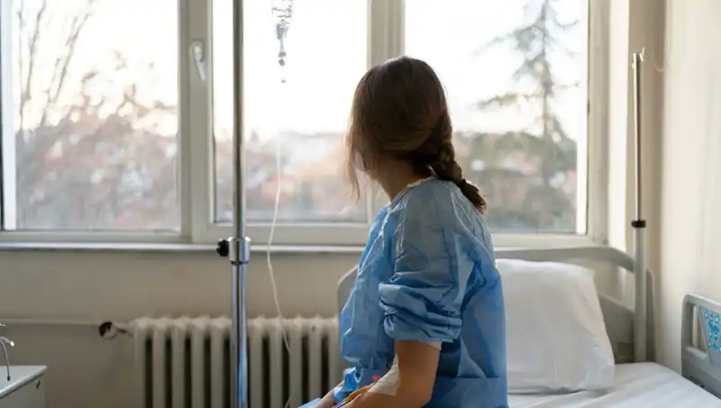 27 Yaşında Meme Kanseriyle Savaşan Kadının Dramı: Doktorlar "Ciddi Değil" Demişti