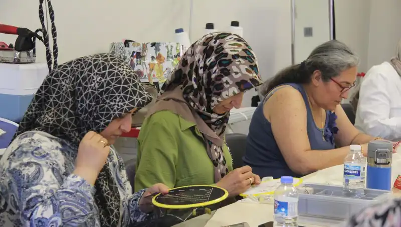 Tel Kırma Sanatıyla Aile Ekonomilerine Destek Olan Kadınlar