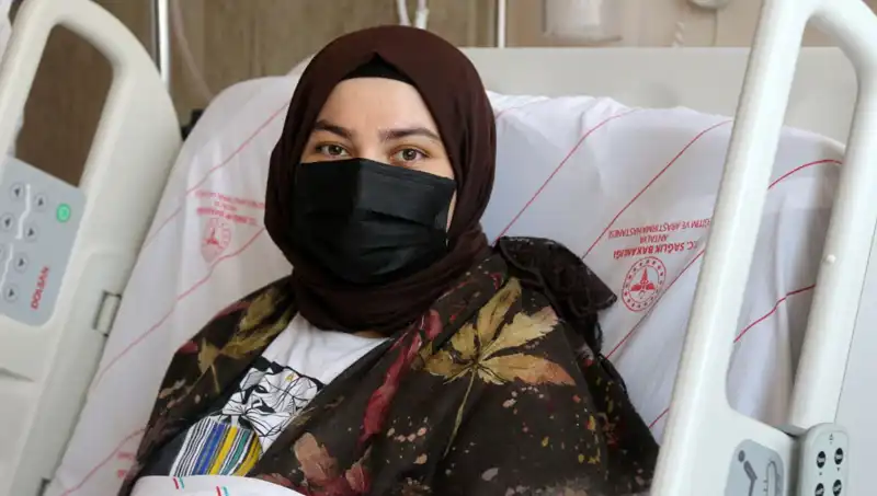 Bitki Çaylarının Zararları: Karaciğerde Tahribat Oluşturabilir mi?